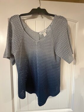 Fashion Avenue Women's Blue Ombre Open-Knit V-Neck Tunic